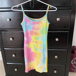 Fitted tie dye dress